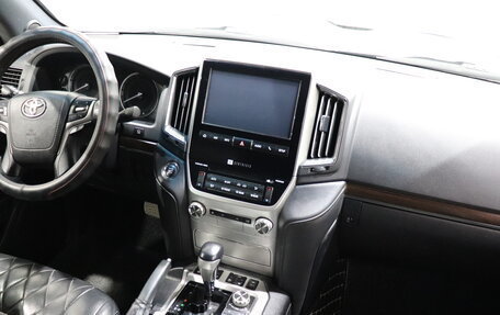 Toyota Land Cruiser 200, 2016 год, 6 100 000 рублей, 13 фотография