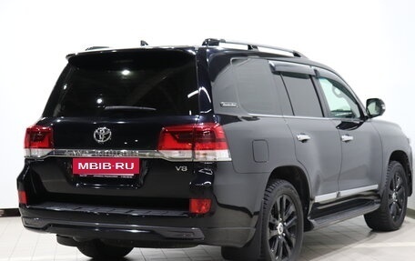 Toyota Land Cruiser 200, 2016 год, 6 100 000 рублей, 4 фотография