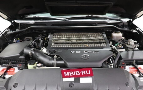 Toyota Land Cruiser 200, 2016 год, 6 100 000 рублей, 8 фотография