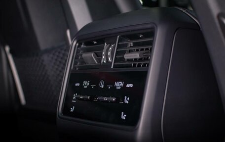 Porsche Cayenne III, 2024 год, 15 500 000 рублей, 5 фотография