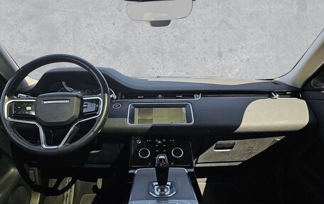 Land Rover Range Rover Evoque II, 2022 год, 3 300 000 рублей, 8 фотография