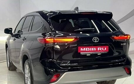 Toyota Highlander, 2025 год, 5 899 000 рублей, 10 фотография