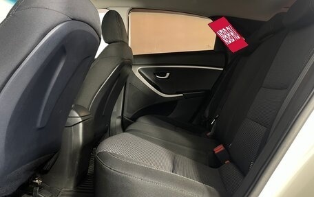 Hyundai i30 II рестайлинг, 2012 год, 738 000 рублей, 25 фотография