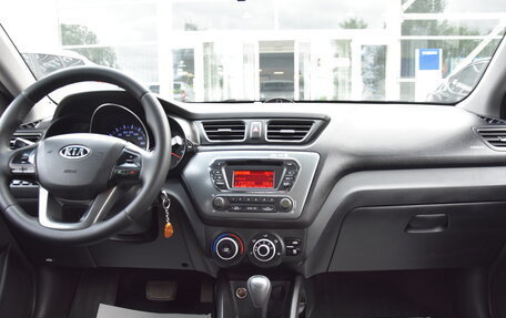 KIA Rio III рестайлинг, 2011 год, 855 000 рублей, 18 фотография