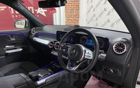 Mercedes-Benz GLB, 2023 год, 3 400 000 рублей, 31 фотография