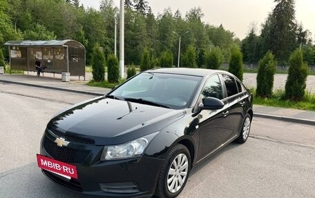 Chevrolet Cruze II, 2012 год, 695 000 рублей, 3 фотография