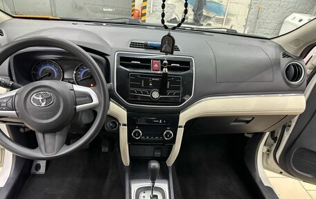 Toyota Rush II, 2018 год, 1 980 000 рублей, 14 фотография