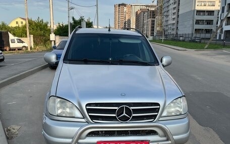 Mercedes-Benz M-Класс, 1998 год, 550 000 рублей, 4 фотография