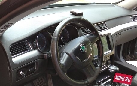 Skoda Superb III рестайлинг, 2010 год, 1 200 000 рублей, 2 фотография