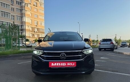 Volkswagen Polo VI (EU Market), 2020 год, 1 870 000 рублей, 2 фотография