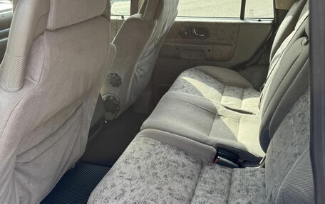 Land Rover Discovery III, 1998 год, 630 000 рублей, 4 фотография