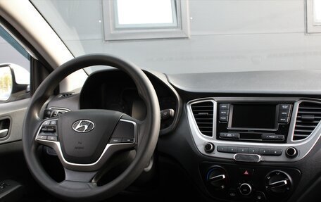 Hyundai Solaris II рестайлинг, 2021 год, 1 495 000 рублей, 15 фотография