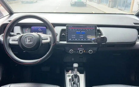 Honda Fit, 2021 год, 1 300 000 рублей, 5 фотография