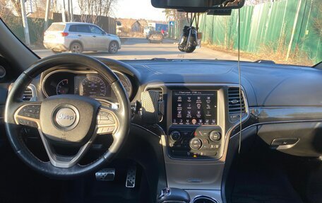 Jeep Grand Cherokee, 2014 год, 2 790 000 рублей, 30 фотография