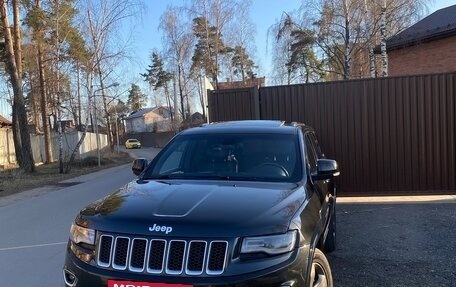 Jeep Grand Cherokee, 2014 год, 2 790 000 рублей, 25 фотография