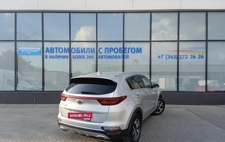 KIA Sportage IV рестайлинг, 2019 год, 2 300 000 рублей, 5 фотография