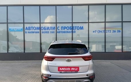KIA Sportage IV рестайлинг, 2019 год, 2 300 000 рублей, 4 фотография