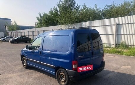 Peugeot Partner II рестайлинг 2, 2010 год, 535 000 рублей, 3 фотография