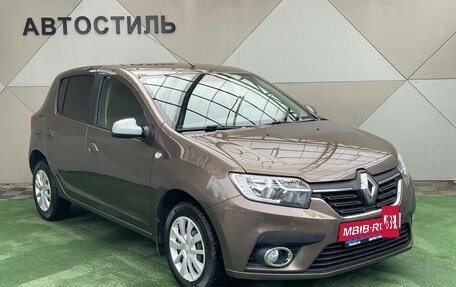 Renault Sandero II рестайлинг, 2019 год, 849 000 рублей, 2 фотография