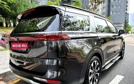 KIA Carnival, 2021 год, 2 280 000 рублей, 6 фотография