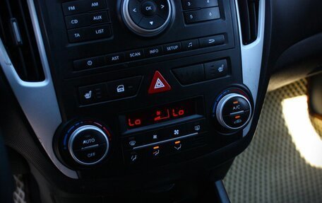 KIA cee'd I рестайлинг, 2012 год, 678 000 рублей, 9 фотография