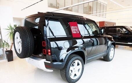 Land Rover Defender II, 2021 год, 6 000 000 рублей, 2 фотография