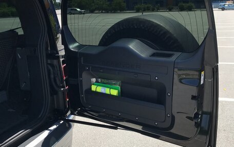 Land Rover Defender II, 2021 год, 6 000 000 рублей, 34 фотография