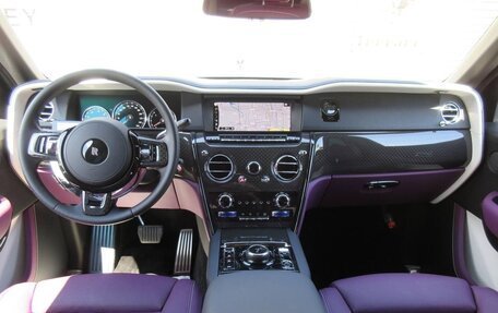 Rolls-Royce Cullinan, 2021 год, 34 500 000 рублей, 7 фотография