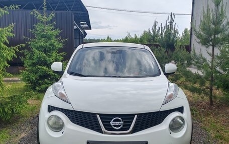 Nissan Juke II, 2011 год, 999 000 рублей, 12 фотография
