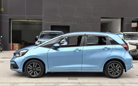 Honda Fit, 2021 год, 1 230 000 рублей, 4 фотография
