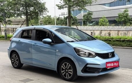 Honda Fit, 2021 год, 1 230 000 рублей, 3 фотография
