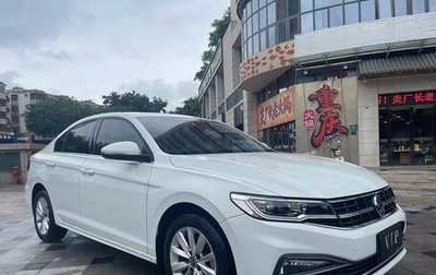 Volkswagen Bora, 2022 год, 1 250 000 рублей, 1 фотография