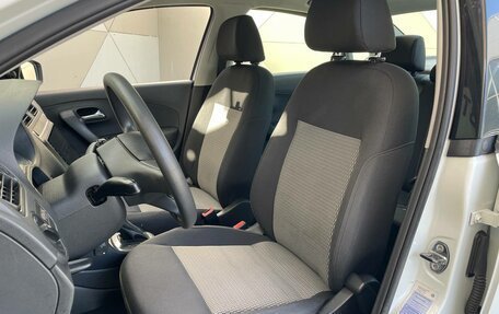 Volkswagen Polo VI (EU Market), 2015 год, 825 000 рублей, 5 фотография