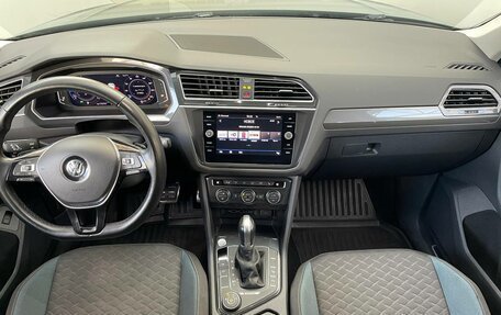 Volkswagen Tiguan II, 2019 год, 2 489 000 рублей, 9 фотография