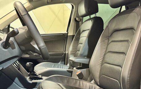 Volkswagen Tiguan II, 2019 год, 1 990 000 рублей, 5 фотография