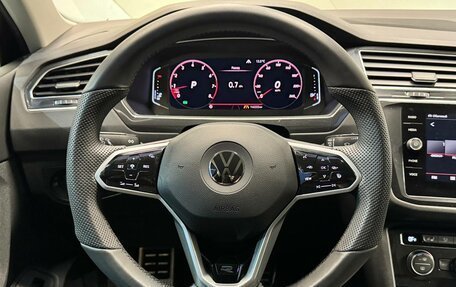 Volkswagen Tiguan II, 2019 год, 1 990 000 рублей, 6 фотография