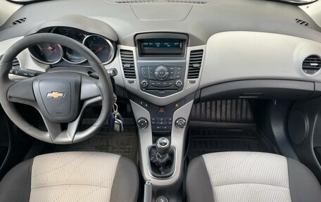 Chevrolet Cruze II, 2012 год, 630 000 рублей, 9 фотография