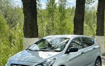Hyundai Solaris II рестайлинг, 2012 год, 760 000 рублей, 1 фотография