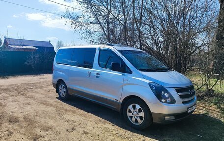 Hyundai Grand Starex Grand Starex I рестайлинг 2, 2008 год, 1 420 000 рублей, 2 фотография