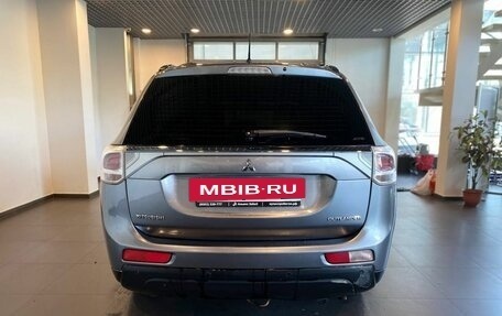 Mitsubishi Outlander III рестайлинг 3, 2012 год, 1 048 000 рублей, 4 фотография