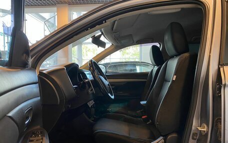 Mitsubishi Outlander III рестайлинг 3, 2012 год, 1 048 000 рублей, 16 фотография