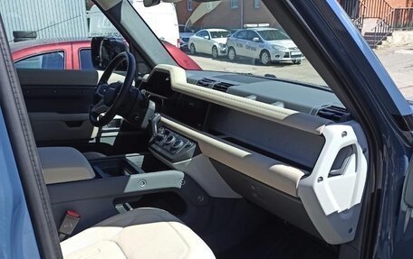 Land Rover Defender II, 2021 год, 7 500 000 рублей, 9 фотография