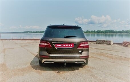 Mercedes-Benz M-Класс, 2014 год, 2 350 000 рублей, 6 фотография