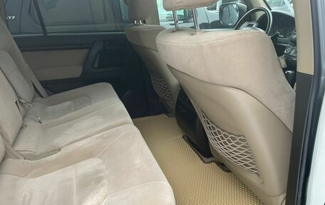 Toyota Land Cruiser 200, 2011 год, 3 900 000 рублей, 11 фотография