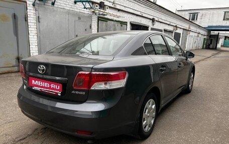 Toyota Avensis III рестайлинг, 2009 год, 1 900 000 рублей, 3 фотография