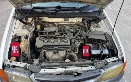 Nissan Wingroad III, 1999 год, 250 000 рублей, 8 фотография