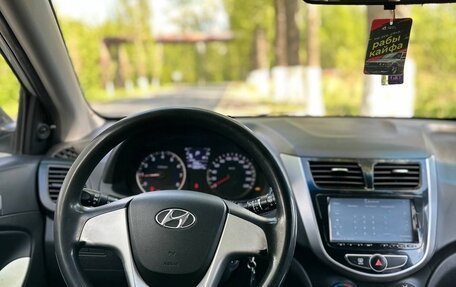 Hyundai Solaris II рестайлинг, 2012 год, 760 000 рублей, 15 фотография