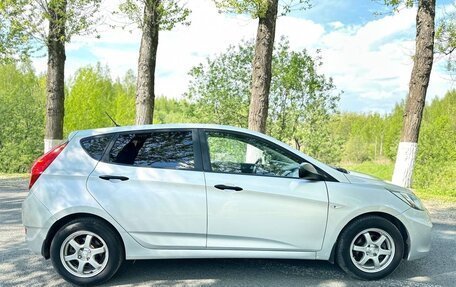 Hyundai Solaris II рестайлинг, 2012 год, 760 000 рублей, 11 фотография