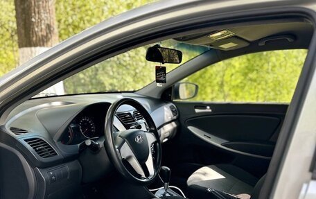 Hyundai Solaris II рестайлинг, 2012 год, 760 000 рублей, 13 фотография
