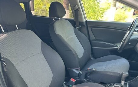 Hyundai Solaris II рестайлинг, 2012 год, 760 000 рублей, 19 фотография